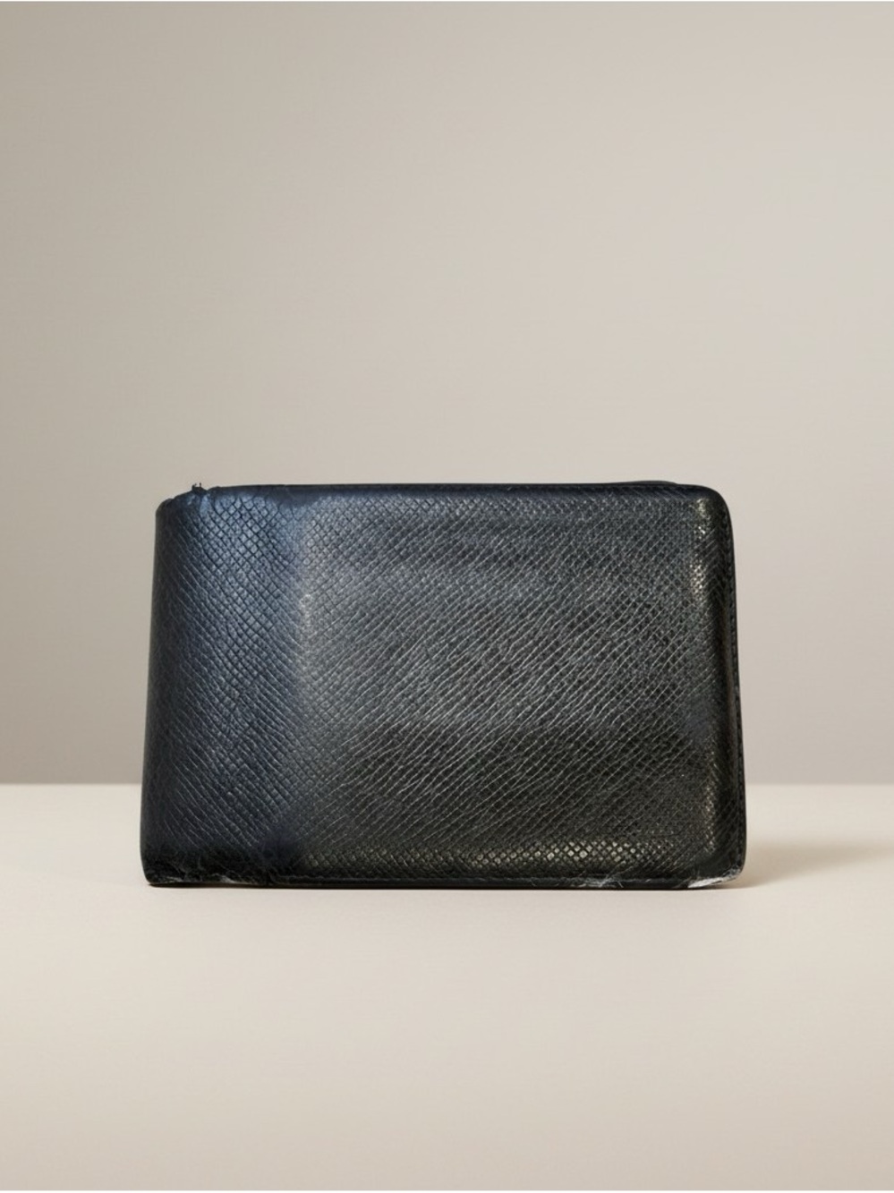 Vintage Louis Vuitton Taiga Billfold Wallet Black Slate France